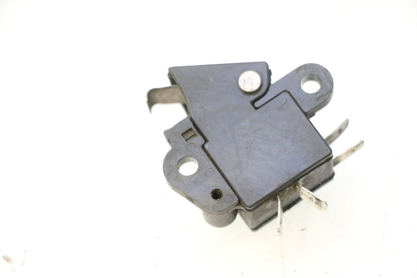 photo de CONTACTEUR FEU STOP GAUCHE HONDA FJS SILVER WING SILVERWING 400 (2005 - 2008) - Zoom état d’usage