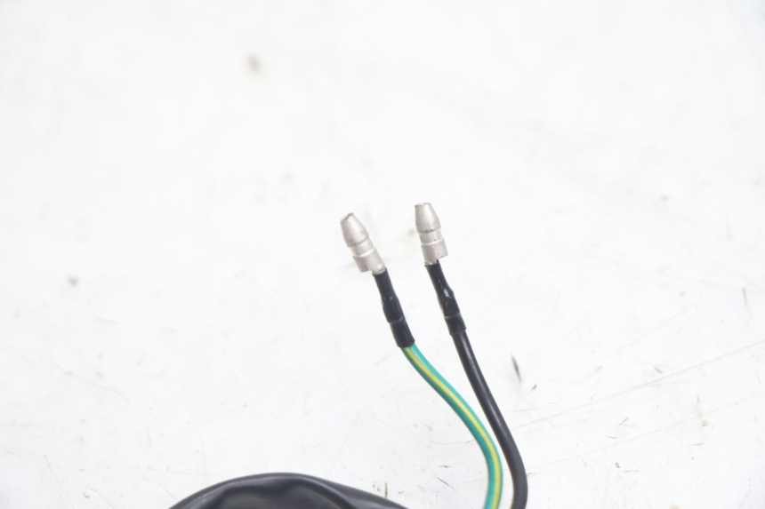 photo de CONTACTEUR FEU STOP GAUCHE KYMCO LIKE 4T 50 (2019 - 2025) - Autre angle de vue
