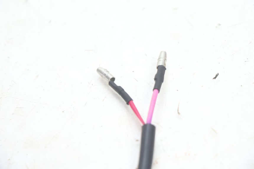 photo de CONTACTEUR FEU STOP GAUCHE TNT MOTOR ROMA 12' 2T 50 (2007 - 2018) - Zoom état d’usage
