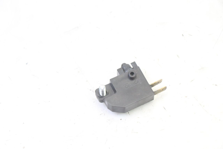 photo de CONTACTEUR FEU STOP GAUCHE YAMAHA XMAX X-MAX 125 (2021 - 2025)