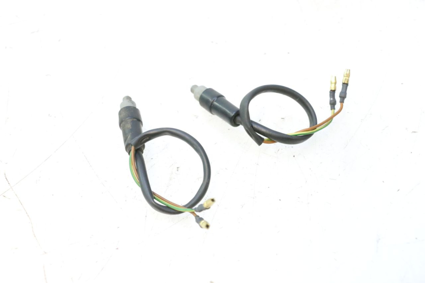 photo de CONTACTEUR FEU STOP MBK MACH G AC 50 (2002 - 2014) - Zoom état d’usage