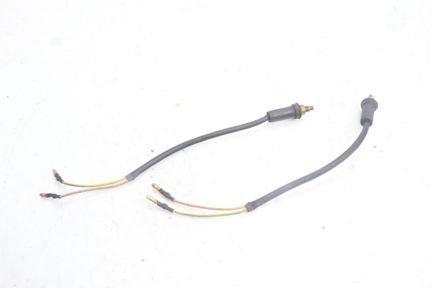 photo de CONTACTEUR FEU STOP YAMAHA NEO'S NEOS 2T 50 (1998 - 2007) - Autre angle de vue
