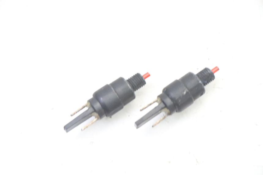 photo de CONTACTEUR FEU STOP PIAGGIO NRG POWER PUREJET 50 (2018 - 2021)