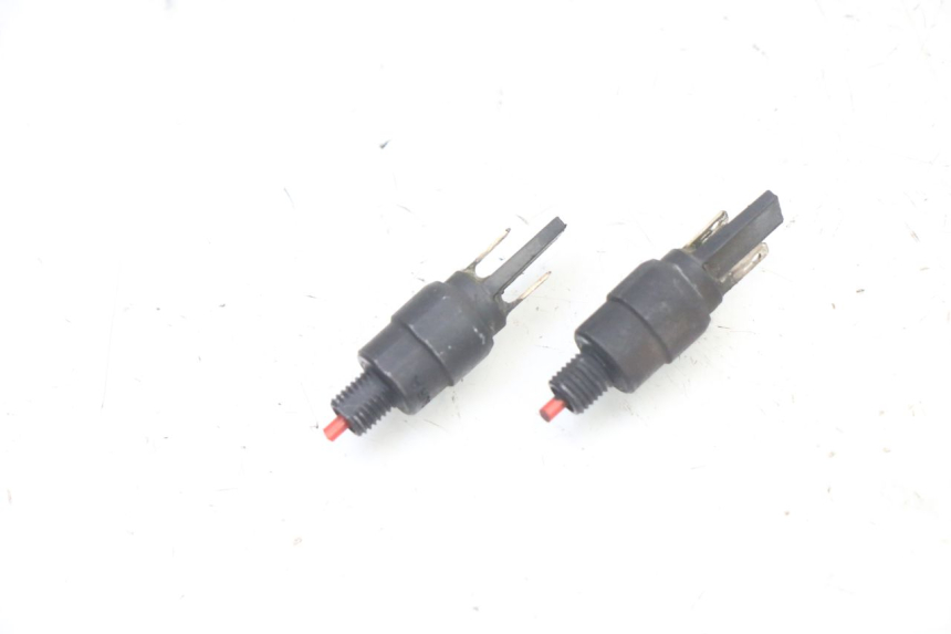 photo de CONTACTEUR FEU STOP PIAGGIO NRG POWER PUREJET 50 (2018 - 2021)