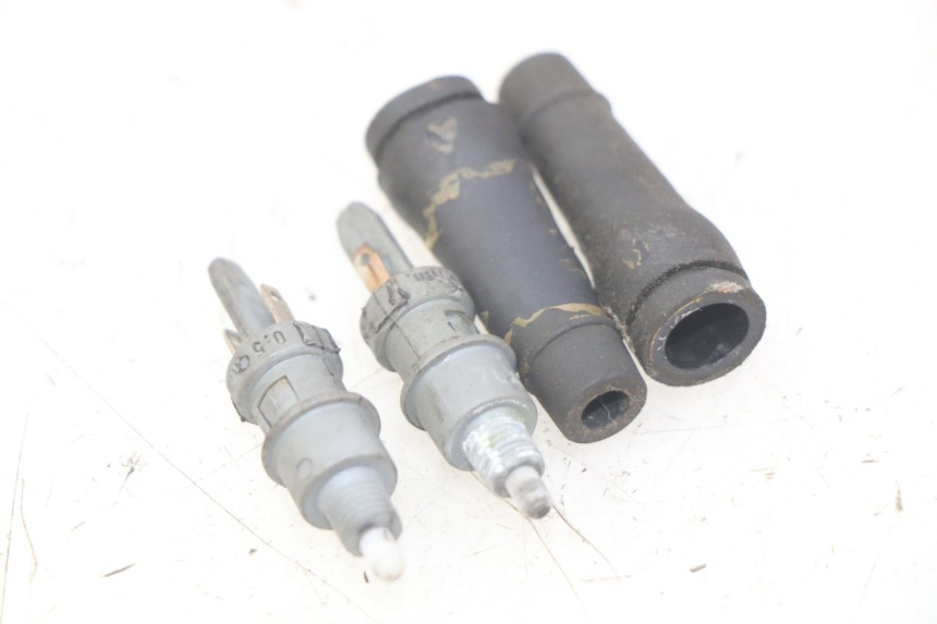 photo de CONTACTEUR FEU STOP PEUGEOT CITYSTAR 2T 50 (2018 - 2021)