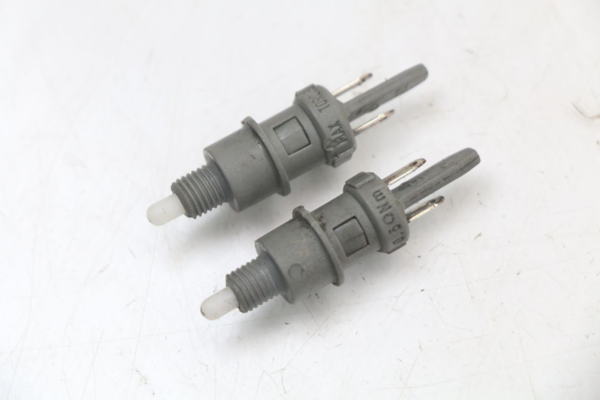 photo de Switch de frein PEUGEOT GEOPOLIS RS 125 (2007 - 2009)