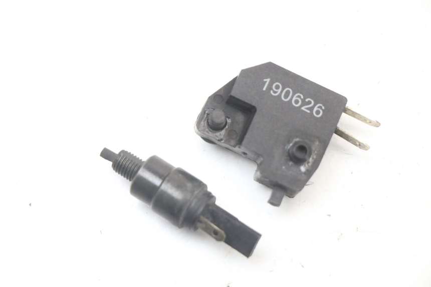 photo de CONTACTEUR FEU STOP PEUGEOT KISBEE 2T 50 (2018 - 2022)