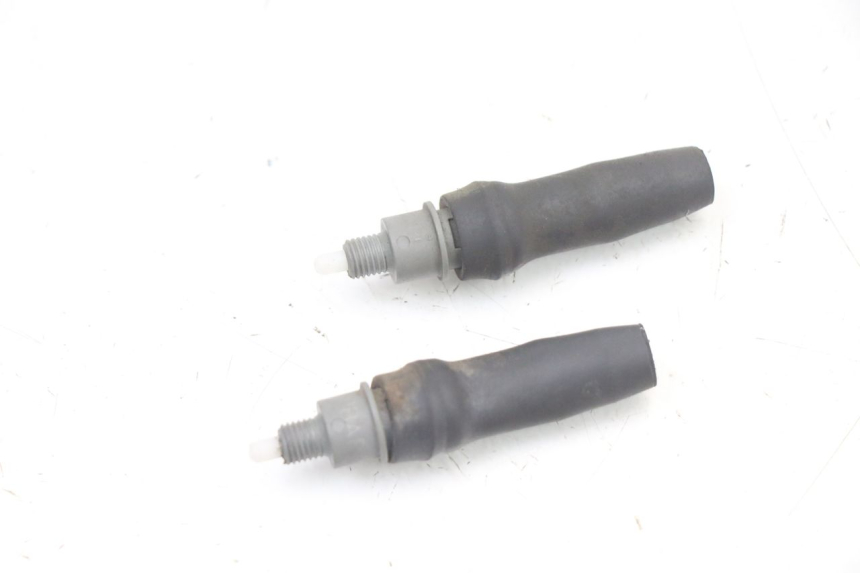 photo de CONTACTEUR FEU STOP PEUGEOT TREKKER TKR 50 (2005 - 2014)