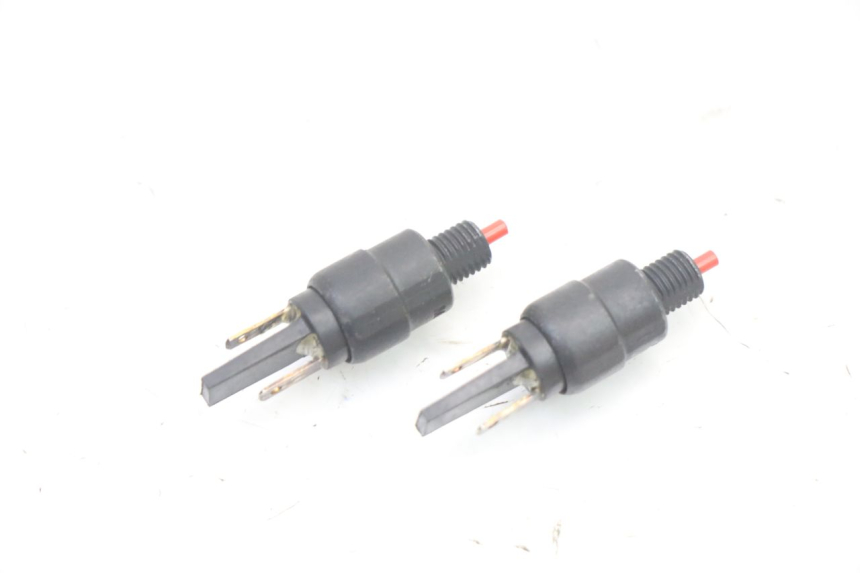photo de CONTACTEUR FEU STOP PIAGGIO NRG POWER PUREJET 50 (2018 - 2021)