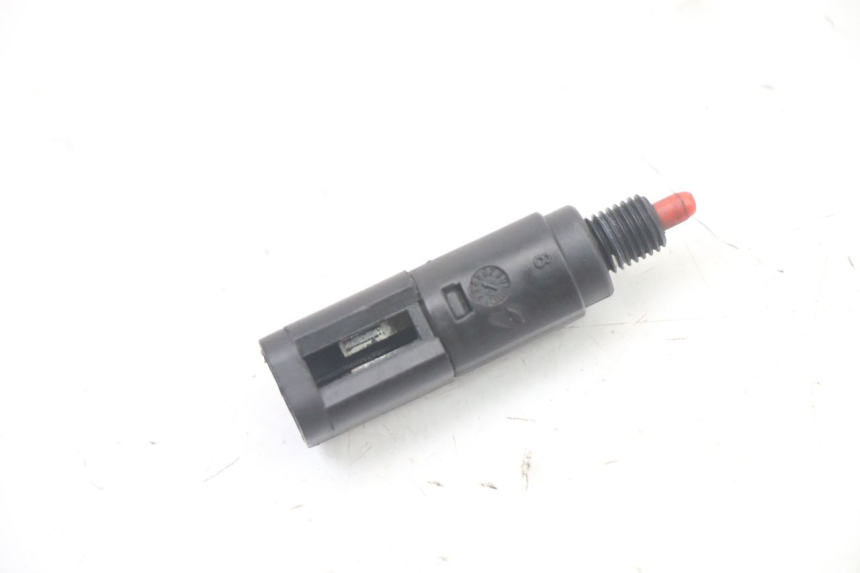 photo de CONTACTEUR FEU STOP PIAGGIO VESPA S 2T 50 (2007 - 2014)