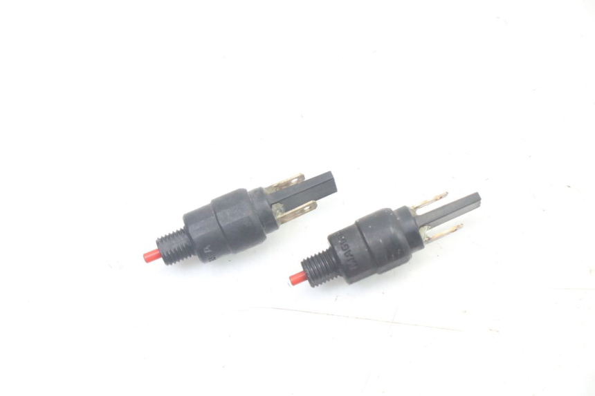 photo de CONTACTEUR FEU STOP APRILIA SXR 50 (2021 - 2023)