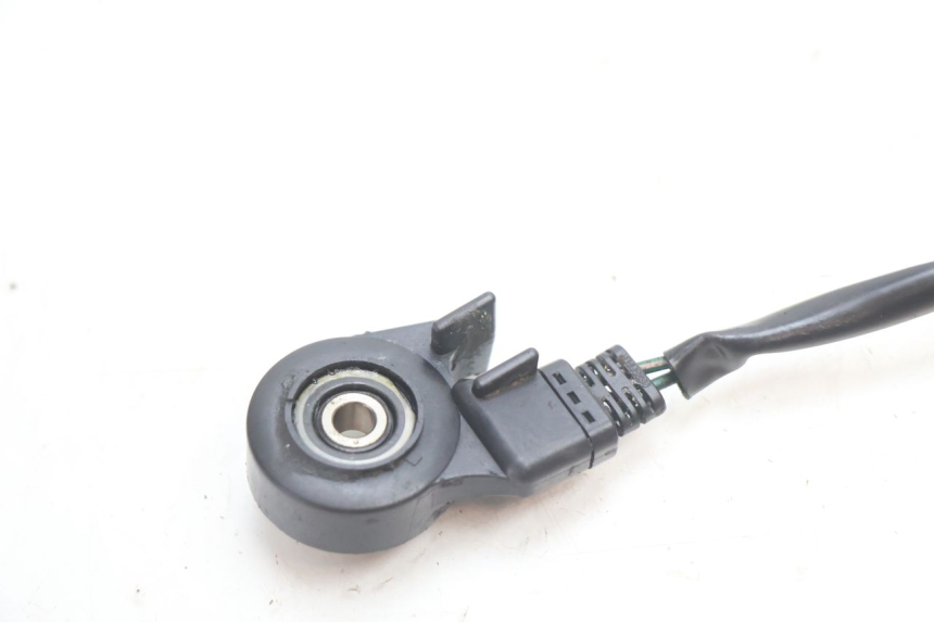 photo de COUPE CONTACT BEQUILLE HONDA CB F HORNET 600 (2005 - 2006) - Détail de la pièce