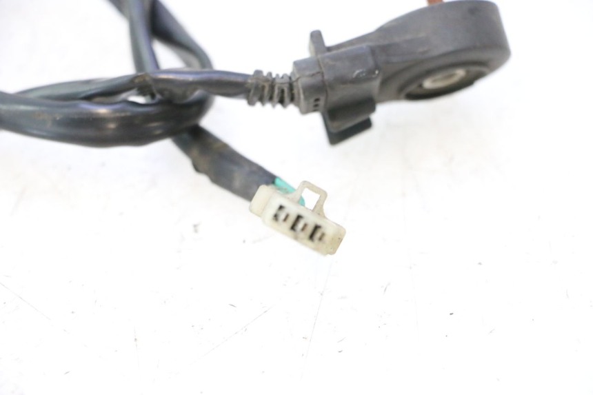 photo de COUPE CONTACT BEQUILLE CF MOTO E-CHARM 125 (2005 - 2008) - Autre angle de vue