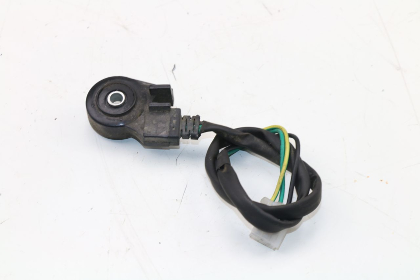 photo de COUPE CONTACT BEQUILLE FALCONBIKE F-125 125 (2007 - 2012)