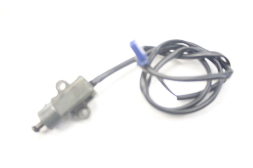 photo de COUPE CONTACT BEQUILLE YAMAHA FZS FAZER 600 (1998 - 2001)