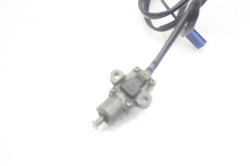 photo de COUPE CONTACT BEQUILLE YAMAHA FZS FAZER 600 (1998 - 2001)