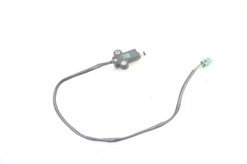 photo de COUPE CONTACT BEQUILLE SUZUKI GSR 750 (2011 - 2017)