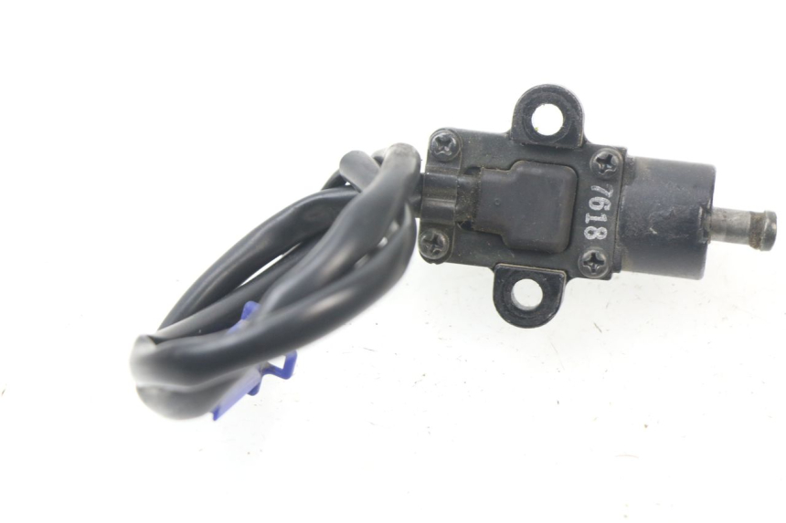 photo de COUPE CONTACT BEQUILLE MBK FLAME X 125 (2004 - 2007)