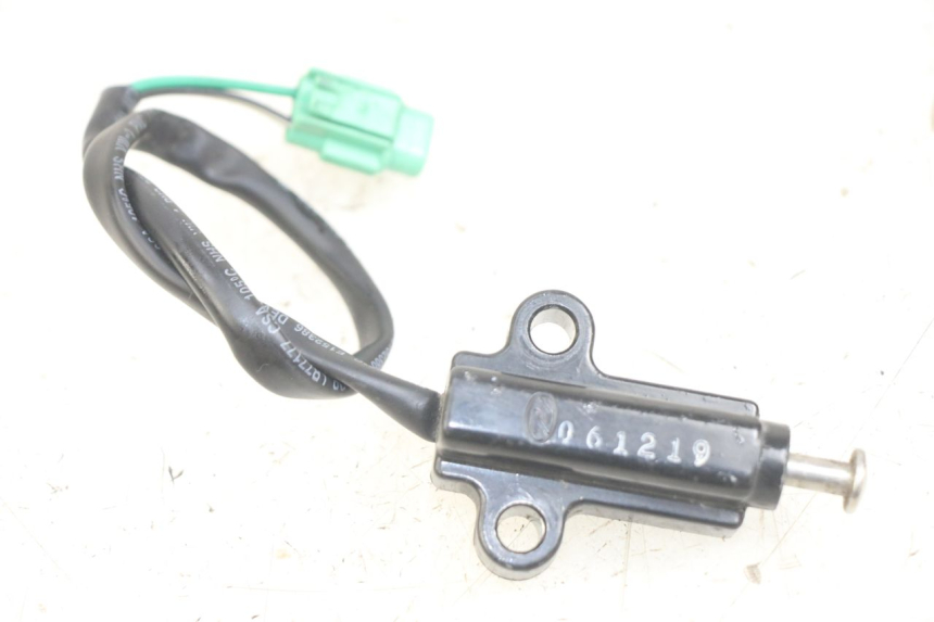 photo de COUPE CONTACT BEQUILLE PEUGEOT GEOPOLIS RS 125 (2007 - 2009)