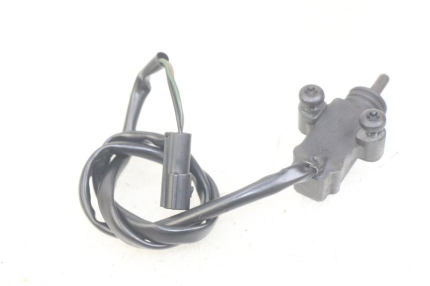 photo de COUPE CONTACT BEQUILLE TRIUMPH SPRINT ST 955 (1999 - 2001)