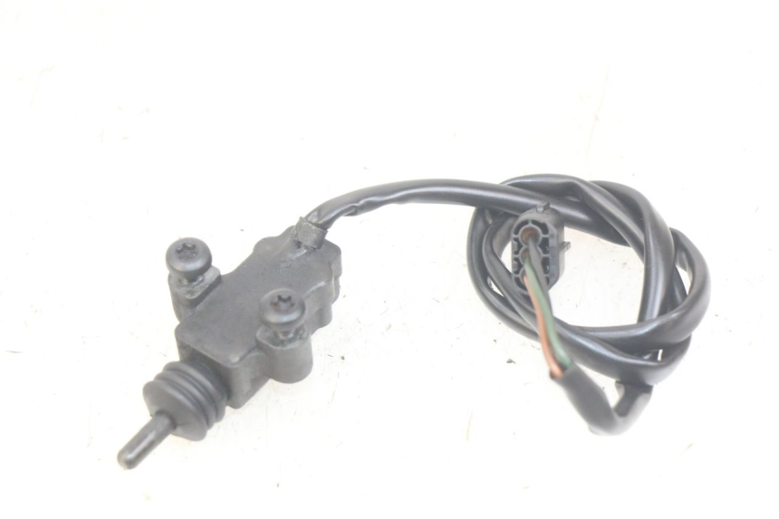 photo de COUPE CONTACT BEQUILLE TRIUMPH SPRINT ST 955 (1999 - 2001)