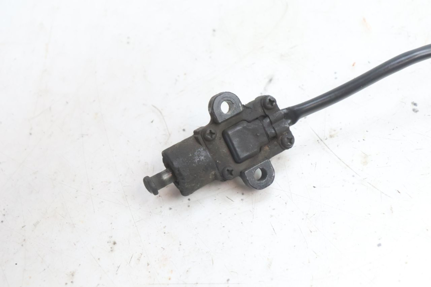 photo de COUPE CONTACT BEQUILLE YAMAHA TDM ABS 900 (2002 - 2014) - Gros plan technique