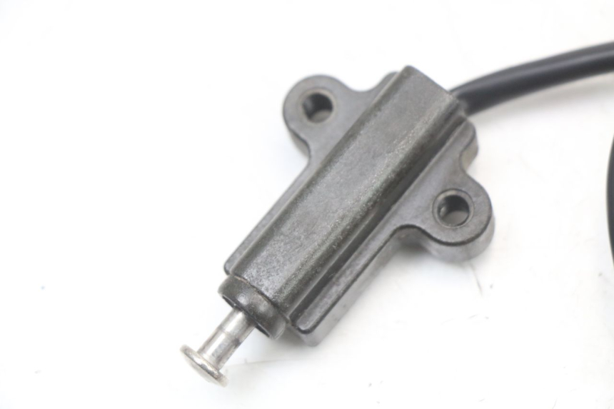 photo de COUPE CONTACT BEQUILLE SUZUKI VL INTRUDER 125 (2004 - 2007) - Détail de la pièce