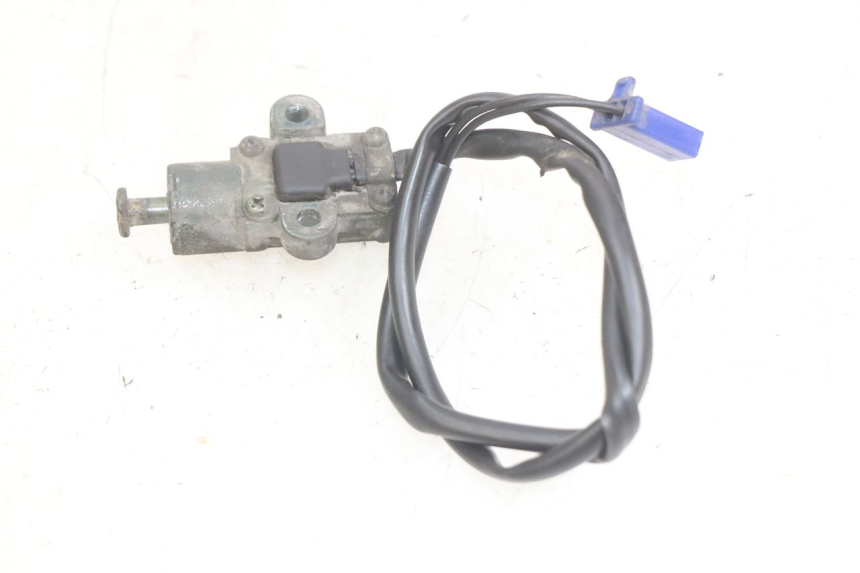 photo de COUPE CONTACT BEQUILLE YAMAHA YP MAJESTY 125 (1998 - 2001)