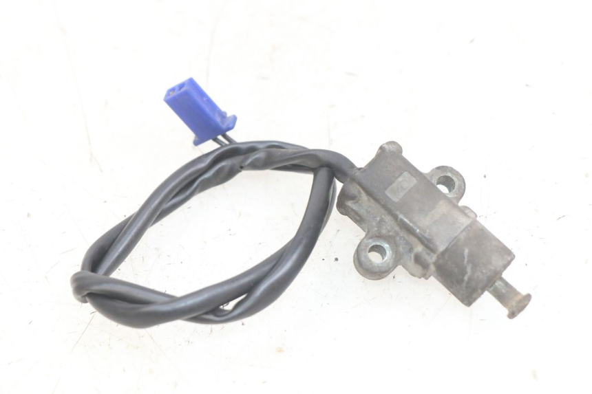 photo de COUPE CONTACT BEQUILLE YAMAHA YP MAJESTY 125 (1998 - 2001)
