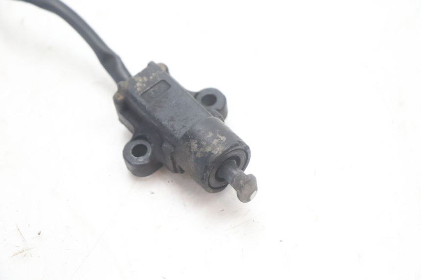 photo de COUPE CONTACT BEQUILLE YAMAHA YP MAJESTY 125 (2007 - 2010) - Détail de la pièce
