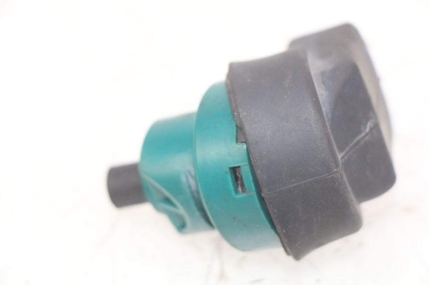 photo de COUPE CONTACT PIAGGIO FLY 4T 50 (2013 - 2017)