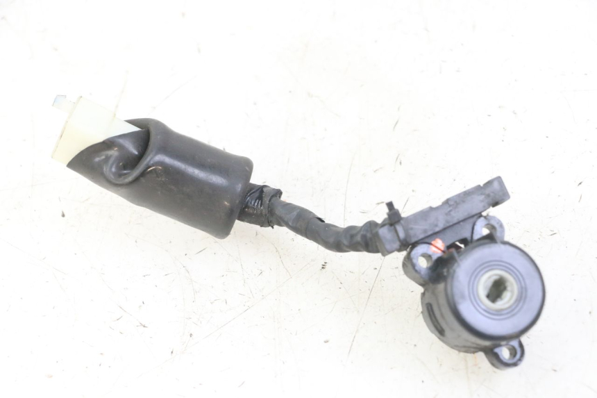 photo de COUPE CONTACT HONDA FORZA ABS 300 (2013 - 2019)