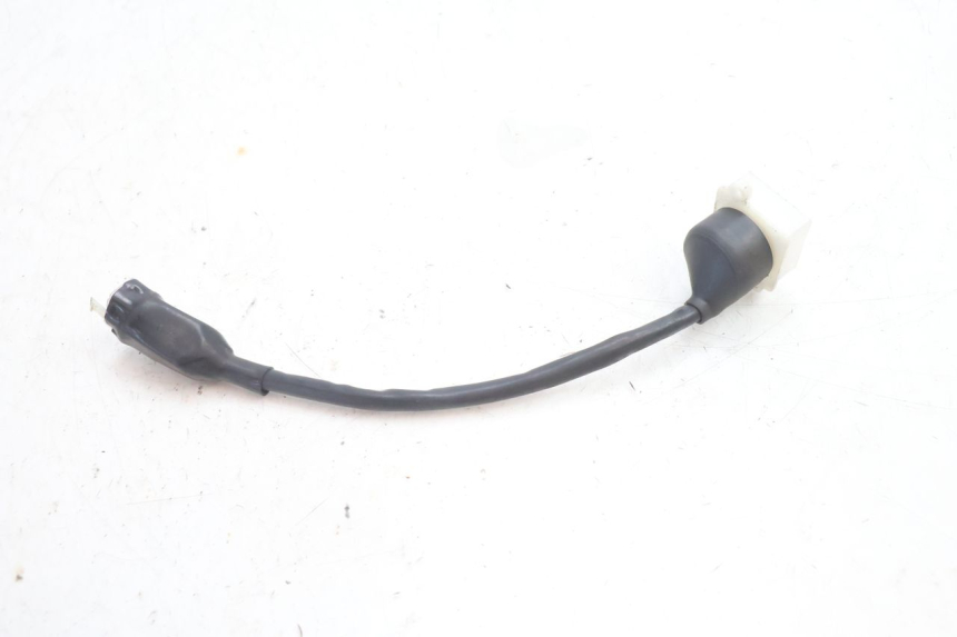 photo de COUPE CONTACT PEUGEOT KISBEE 2T 50 (2010 - 2017) - Zoom état d’usage