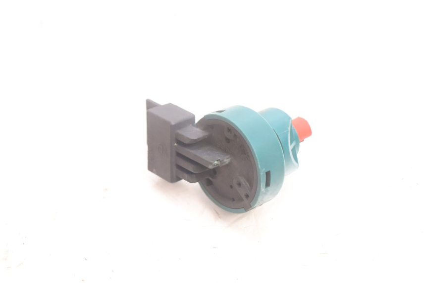 photo de COUPE CONTACT PIAGGIO LIBERTY 125 (1998 - 2008) - Autre angle de vue