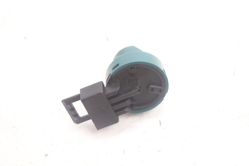 photo de COUPE CONTACT PIAGGIO LIBERTY 50 (1998 - 2003) - Zoom état d’usage