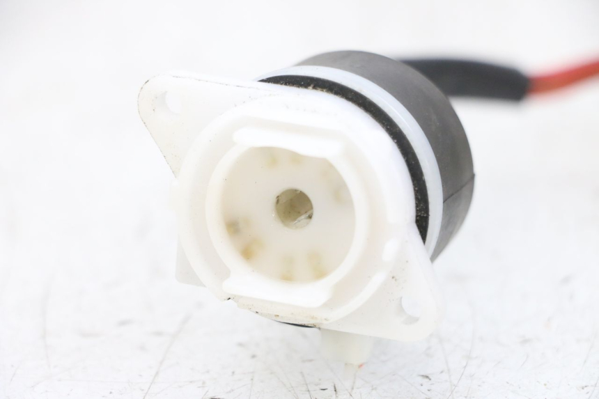 photo de COUPE CONTACT YAMAHA NEO'S CORE 1 (2022 - 2026) - Gros plan technique