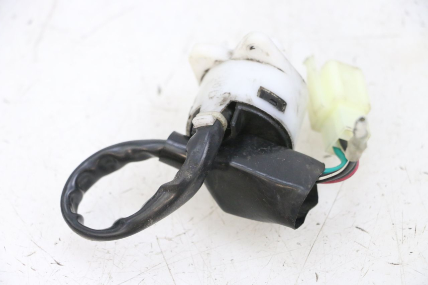 photo de COUPE CONTACT JM MOTORS OLDIES 4T 50 (2010 - 2020) - Gros plan technique