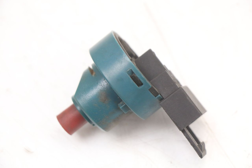 photo de COUPE CONTACT PIAGGIO FLY 4T 50 (2004 - 2010)