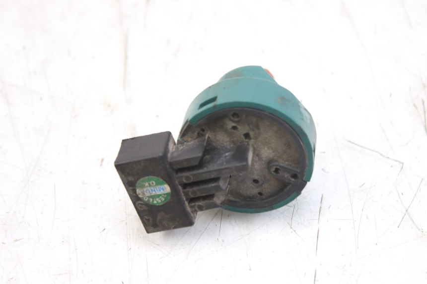 photo de COUPE CONTACT PIAGGIO LIBERTY 4T 50 (2004 - 2008)