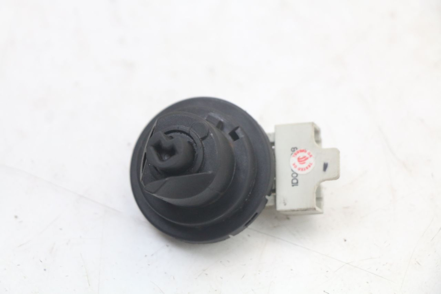 photo de COUPE CONTACT PIAGGIO LIBERTY IGET 4T 50 (2021 - 2025)