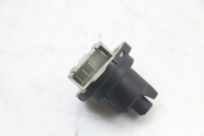 photo de COUPE CONTACT PIAGGIO LIBERTY IGET 4T 50 (2021 - 2025)
