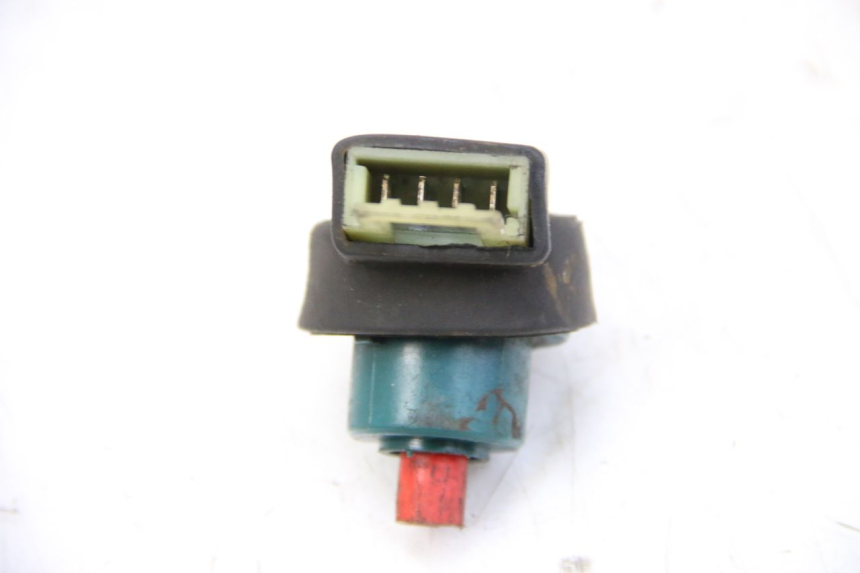 photo de COUPE CONTACT PIAGGIO VESPA GRANTURISMO 125 (2003 - 2007)