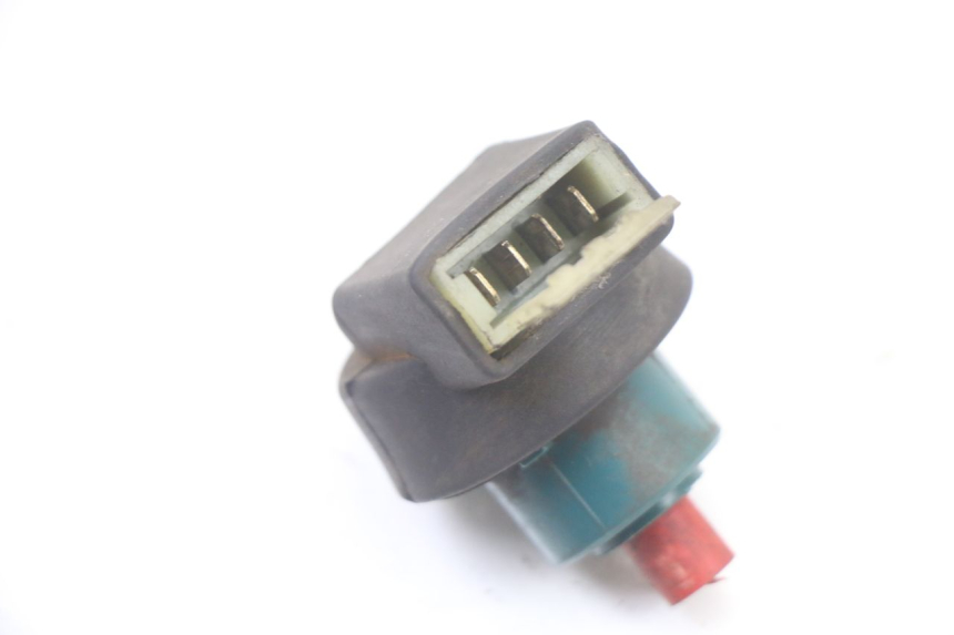 photo de COUPE CONTACT PIAGGIO VESPA GRANTURISMO 125 (2003 - 2007)