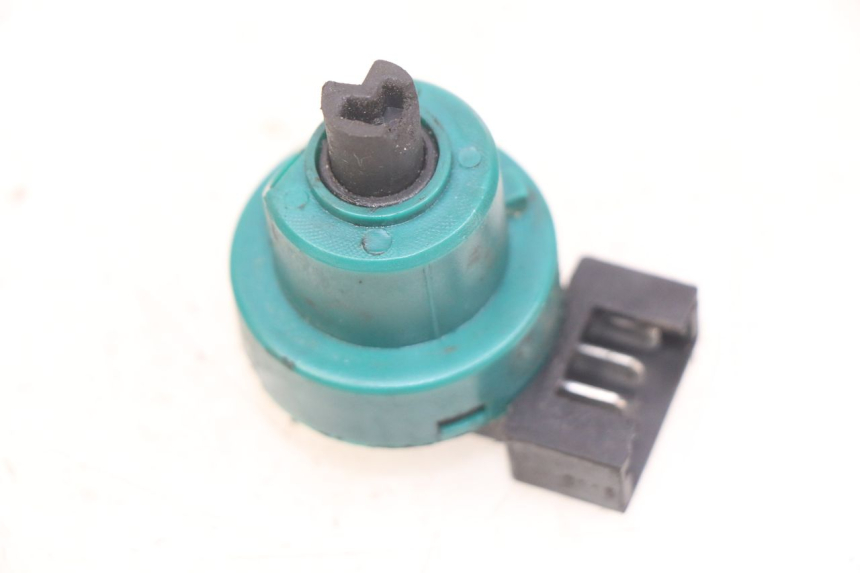 photo de COUPE CONTACT PIAGGIO VESPA LXV 125 (2006 - 2009)