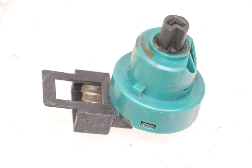 photo de COUPE CONTACT PIAGGIO VESPA S 2T 50 (2007 - 2014)