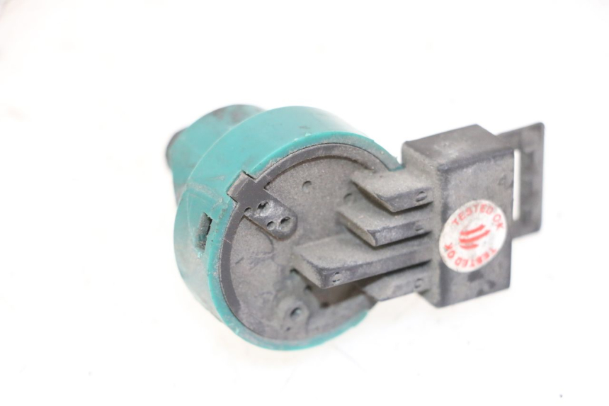 photo de COUPE CONTACT PIAGGIO VESPA S 2T 50 (2007 - 2014)