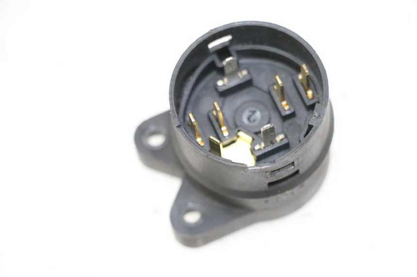 photo de COUPE CONTACT PEUGEOT SATELIS 125 (2006 - 2009)