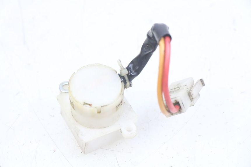 photo de COUPE CONTACT APRILIA SCARABEO LIGHT 125 (2007 - 2011)