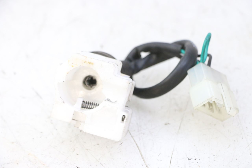 photo de COUPE CONTACT PEUGEOT TWEET 4T 50 (2018 - 2020)