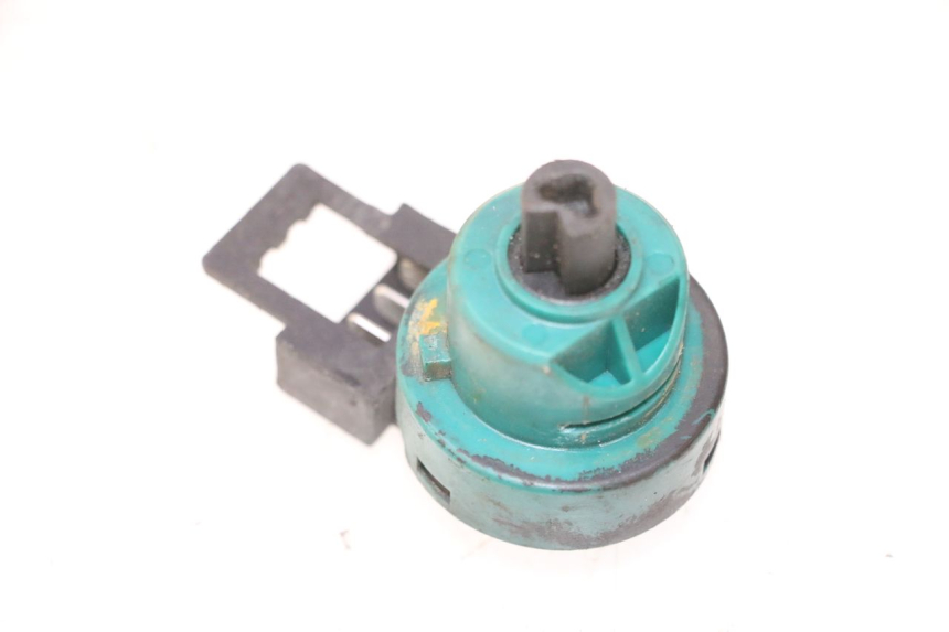 photo de COUPE CONTACT PIAGGIO VESPA LX 2T 50 (2005 - 2013) - Vue principale